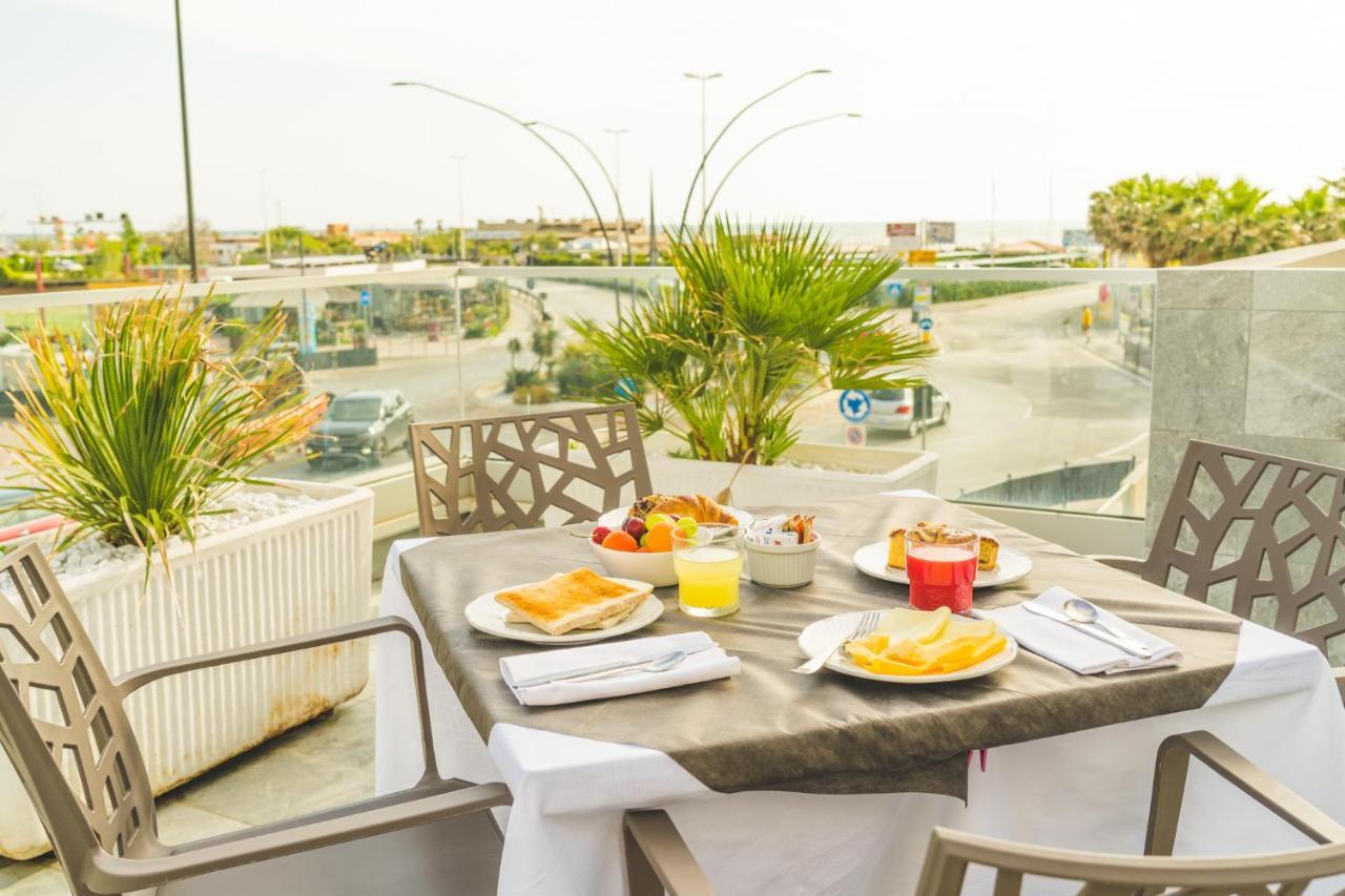 Hotel Sole Сотомарина Екстериор снимка