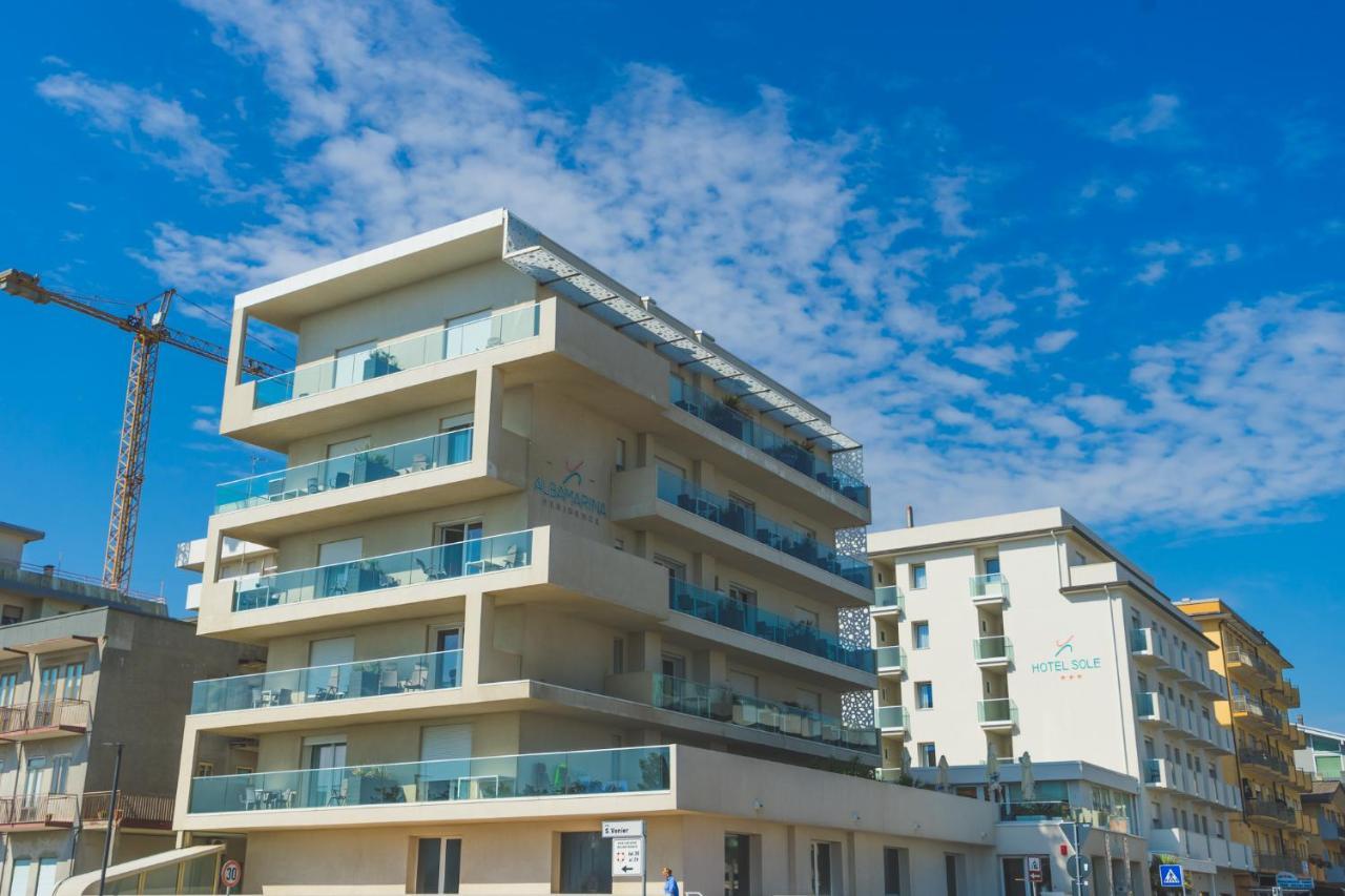 Hotel Sole Сотомарина Екстериор снимка