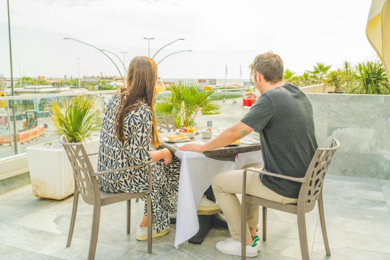 Hotel Sole Сотомарина Екстериор снимка